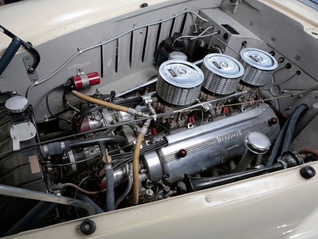 Ferrari 212 photo 61