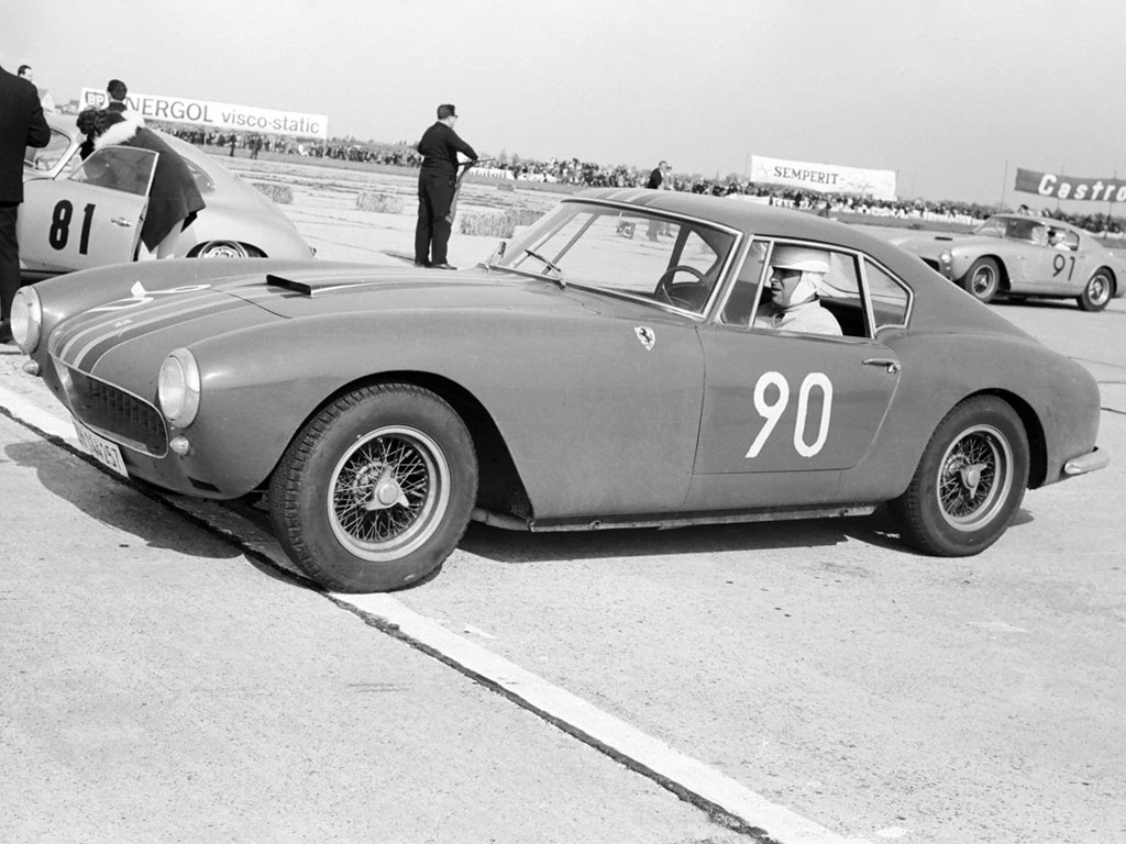 Ferrari 250 photo 31