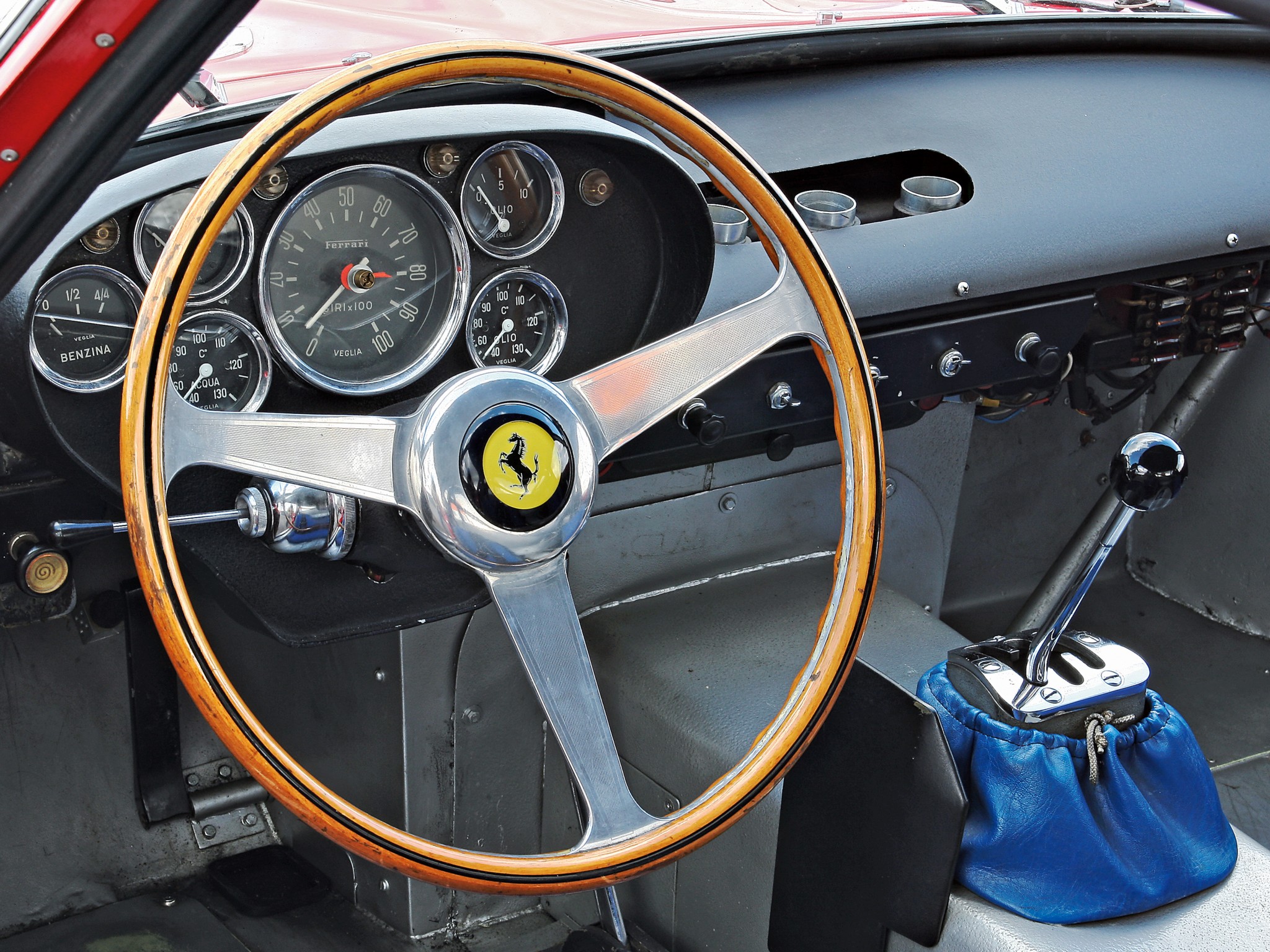 Ferrari 250 photo 43
