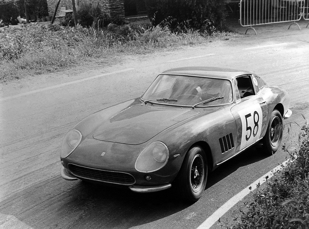 Ferrari 275 photo 23