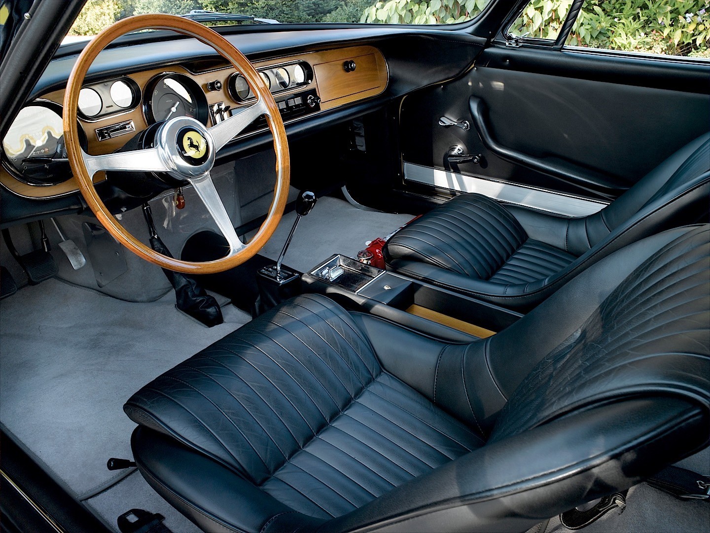 Ferrari 275 photo 43