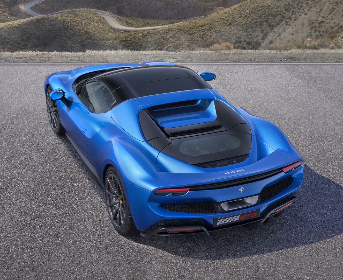 Ferrari 296 Gts photo 16