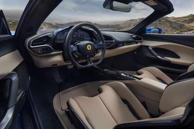 Ferrari 296 Gts Foto 19