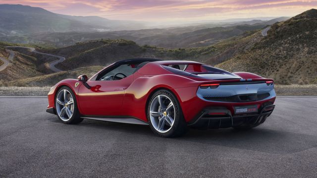 Ferrari 296 Gts Foto 6