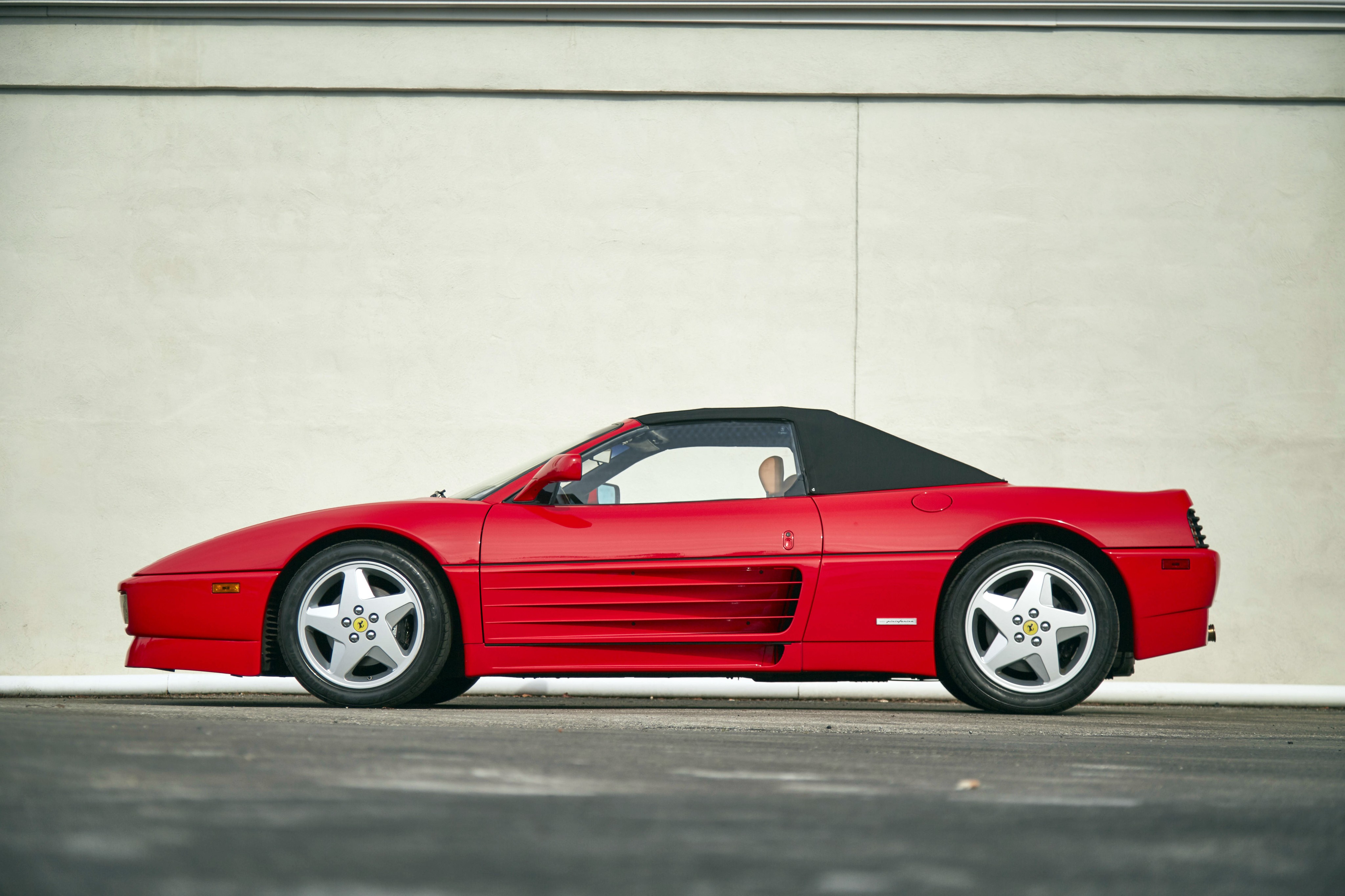 Ferrari 348 Spider photo 12