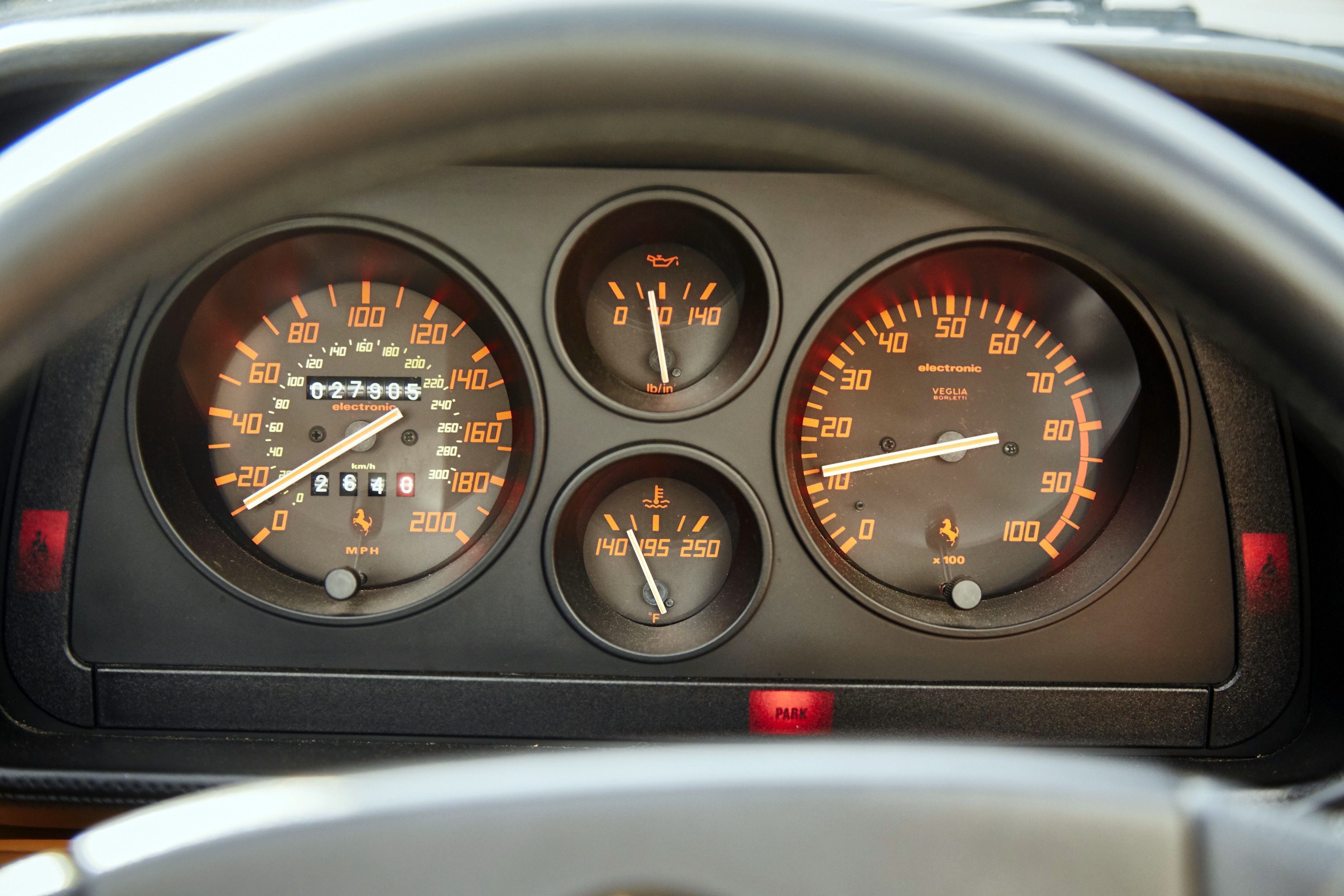 Ferrari 348 Spider photo 28