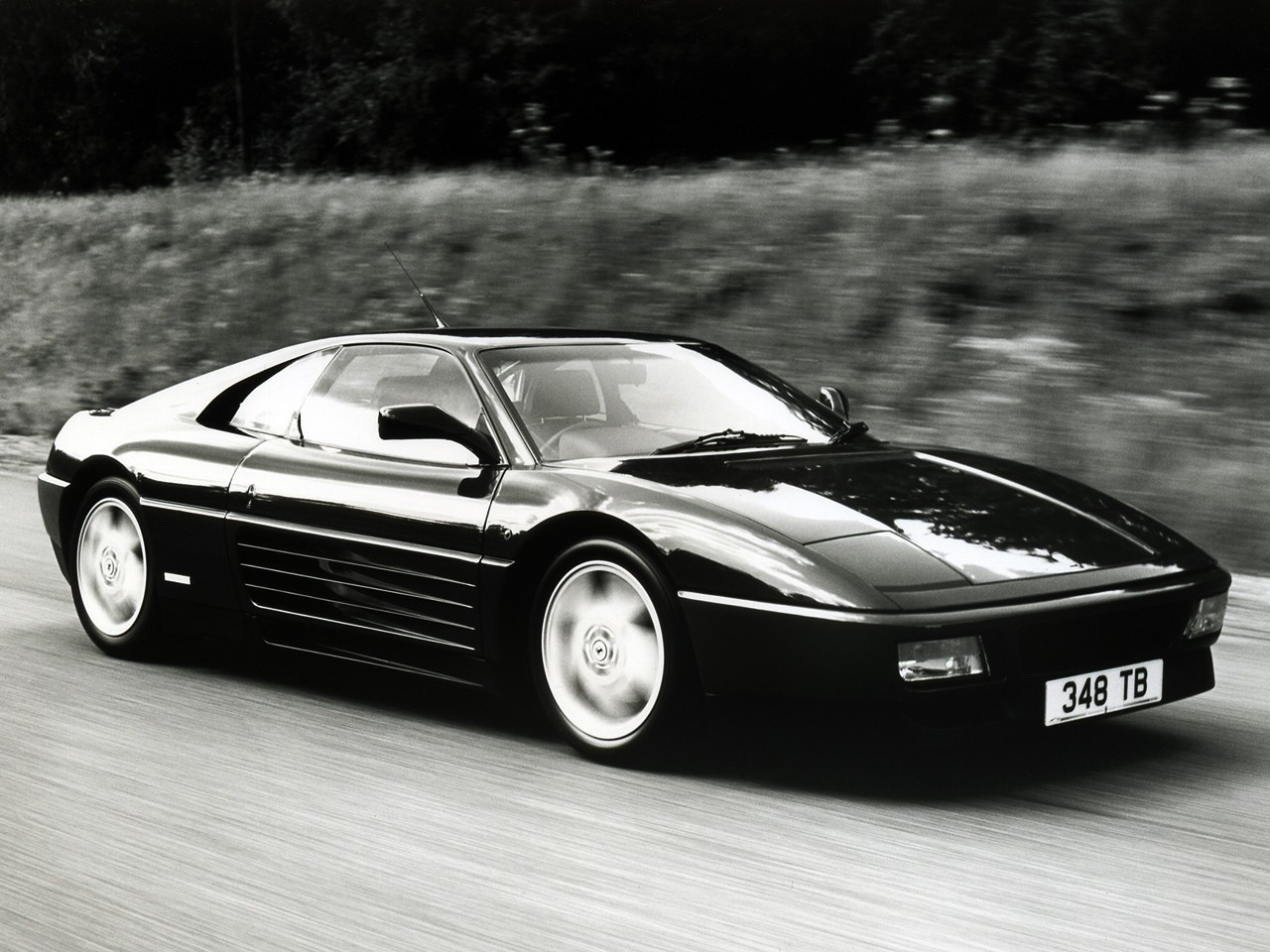 Ferrari 348 photo 12