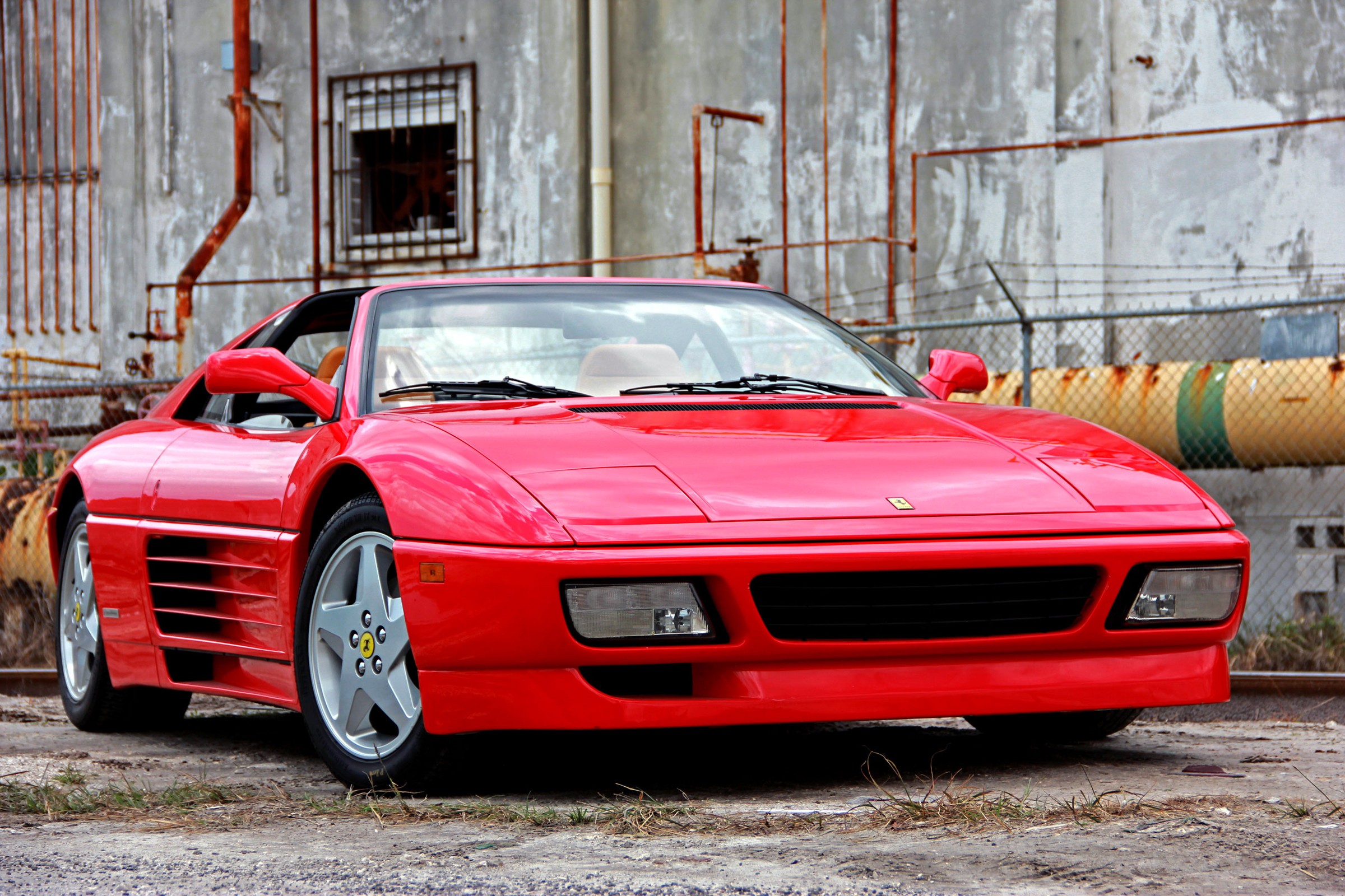 Ferrari 348 photo 13