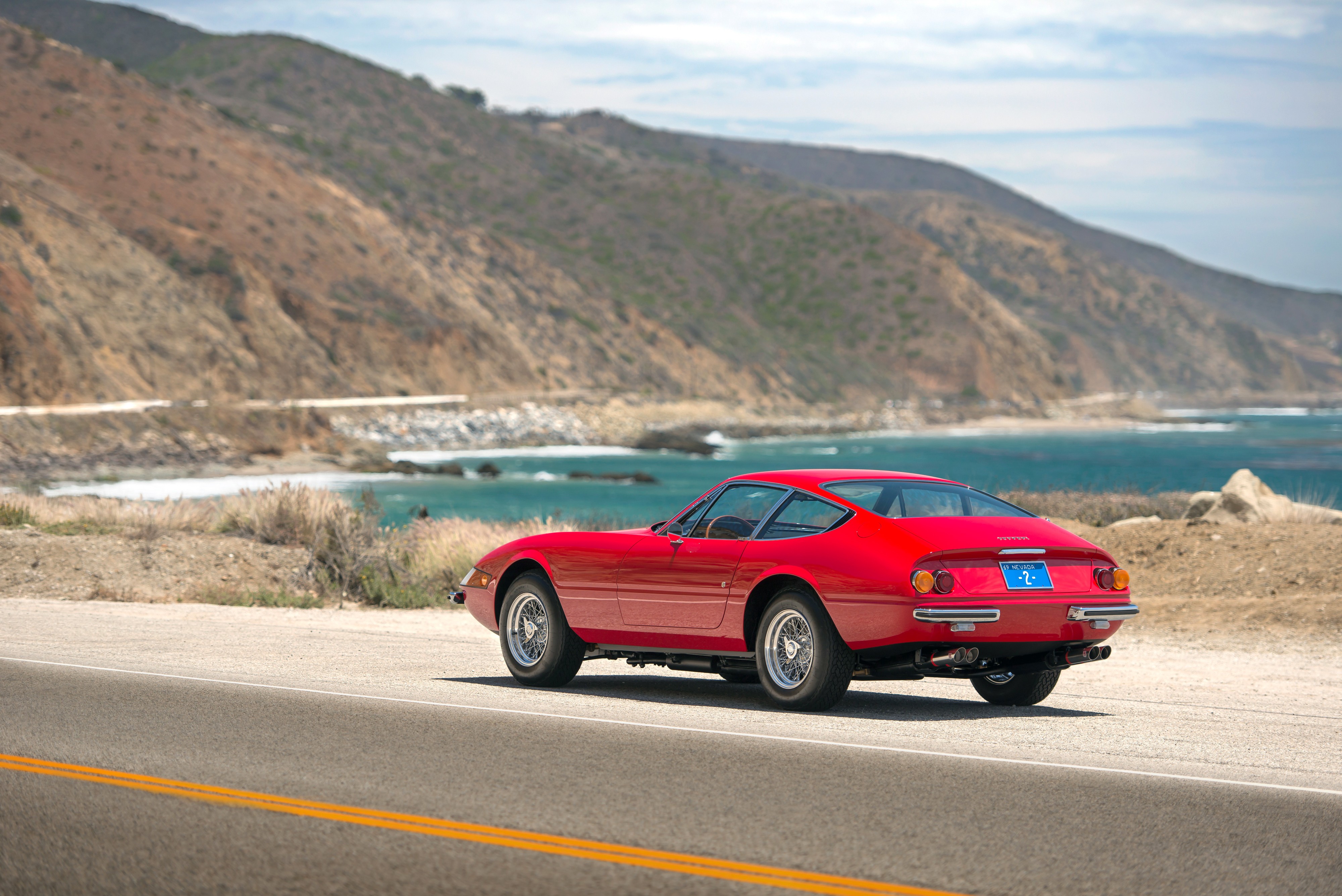 Ferrari 365 photo 45