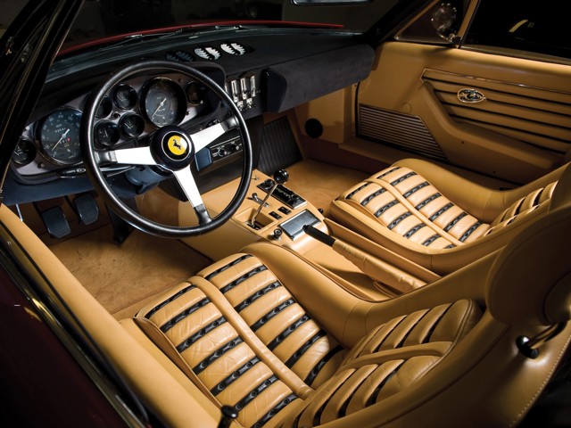 Ferrari 365 photo 60