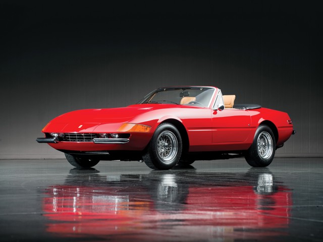 Ferrari 365 photo 52