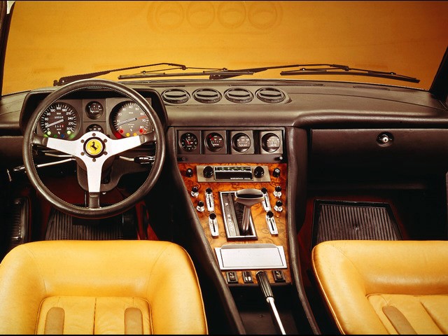 Ferrari 400 photo 10