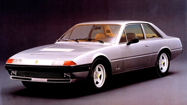 Ferrari 400 photo 7