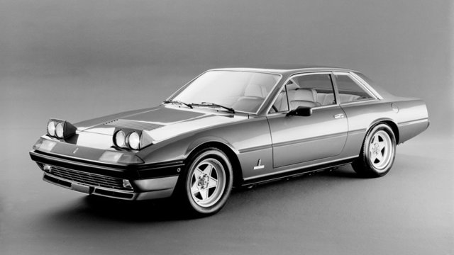 Ferrari 400 photo 9