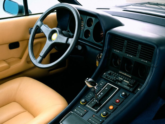 Ferrari 400 photo 24