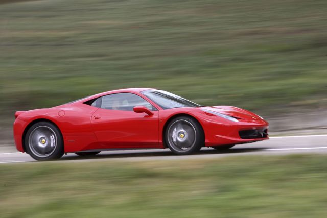 Ferrari 458 Italia photo 30