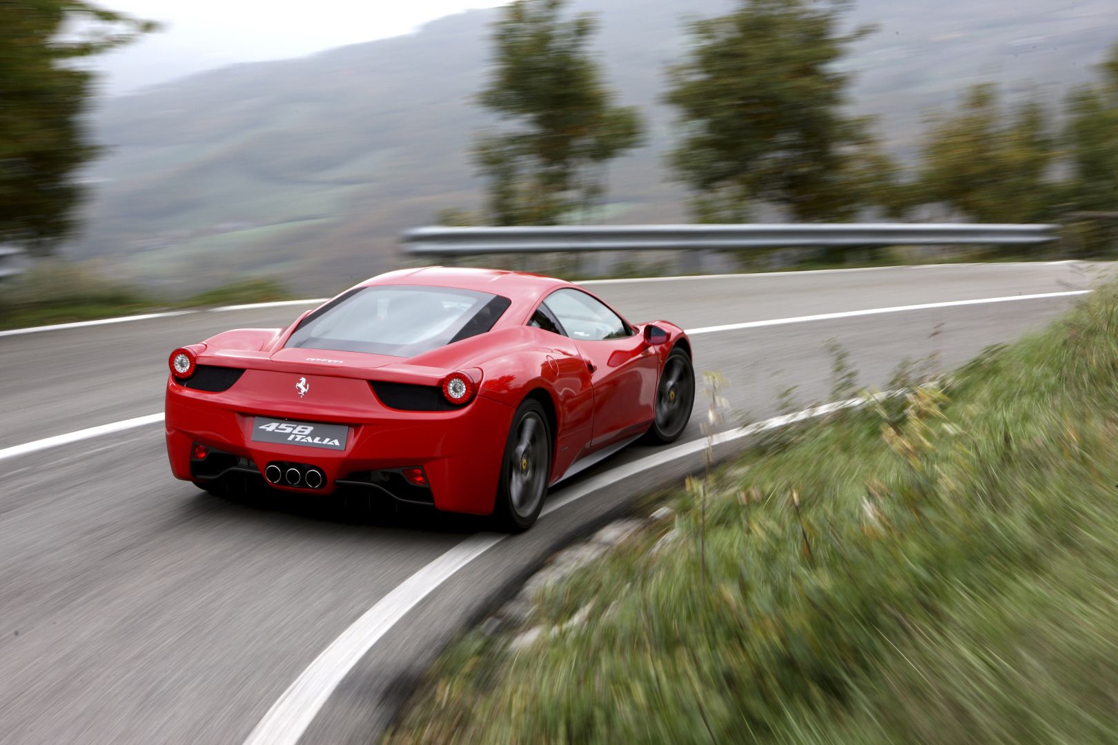 Ferrari 458 Italia photo 32