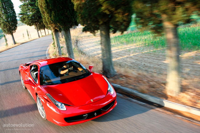 FERRARI 458 Italia