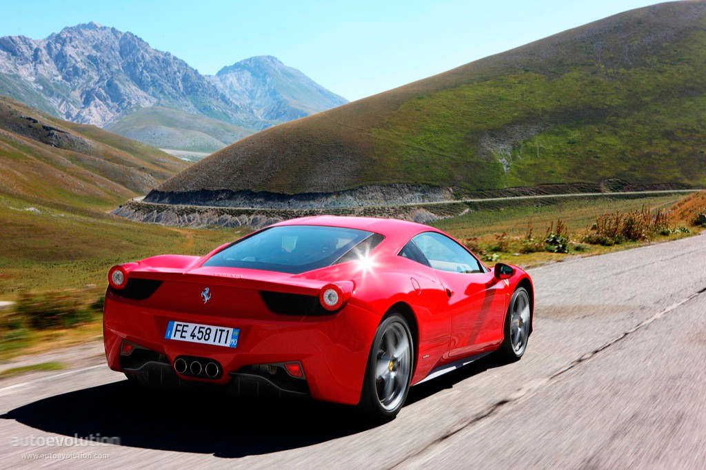 Ferrari 458 Italia photo 15