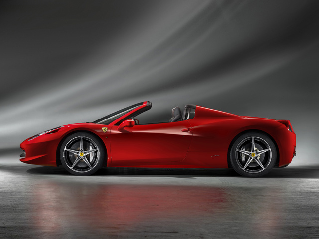 Ferrari 458 Spider Foto 1