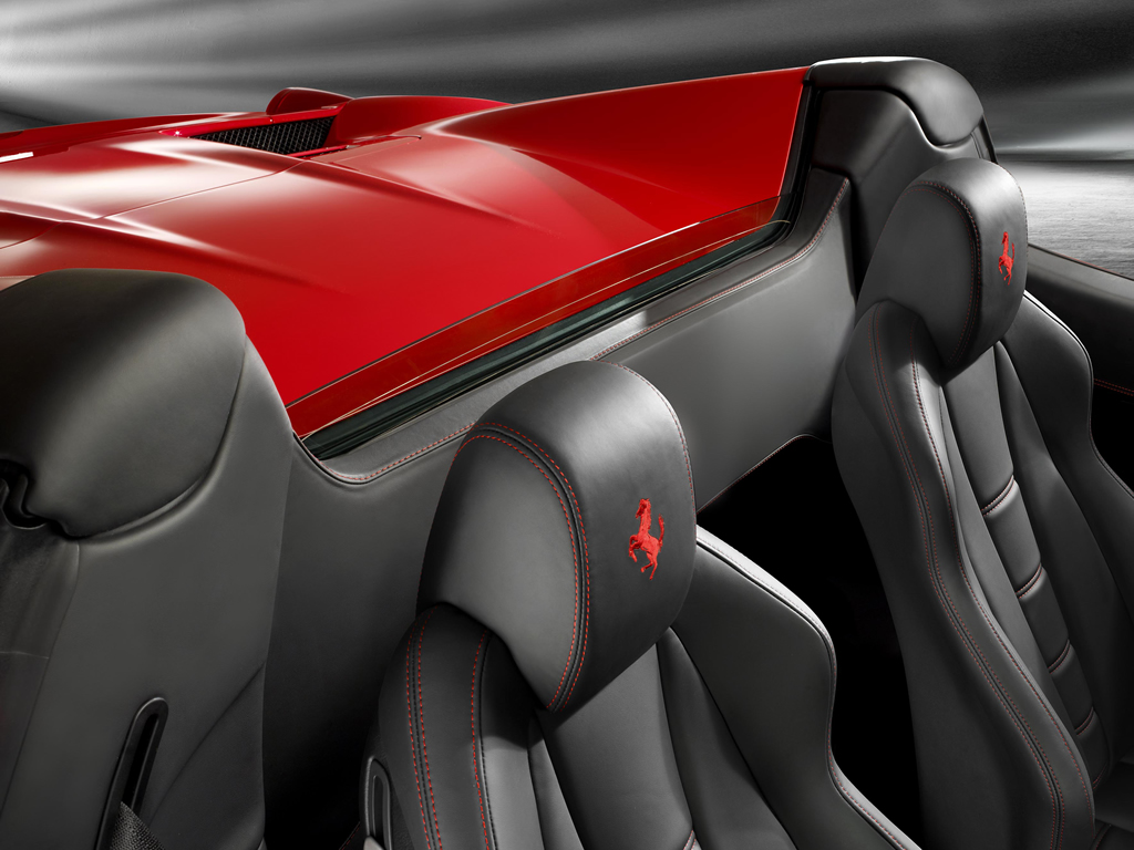 Ferrari 458 Spider photo 9