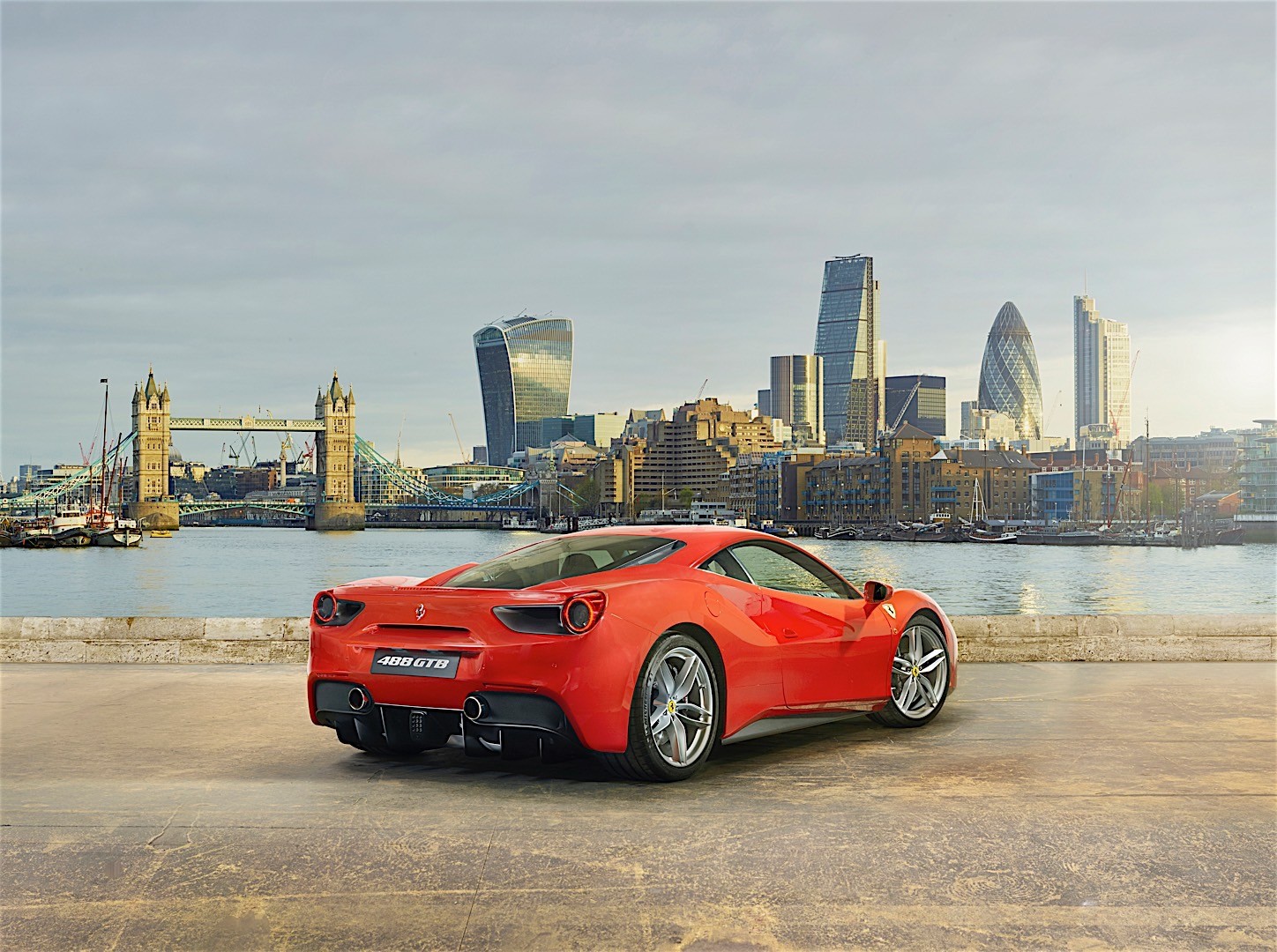 Ferrari 488 Gtb photo 8