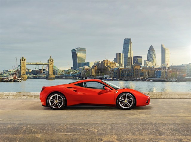 Ferrari 488 Gtb Foto 9
