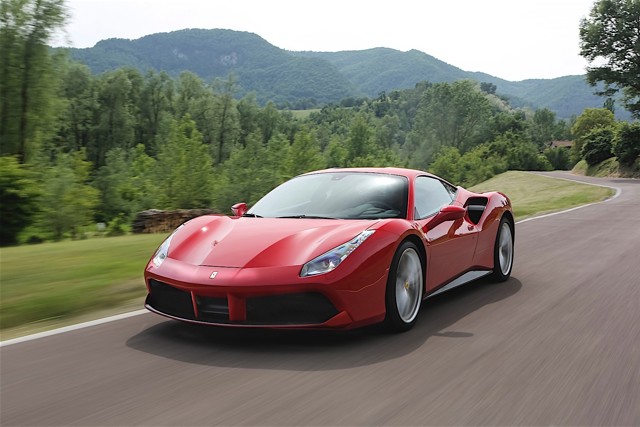 Ferrari 488 Gtb Foto 10