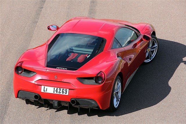 Ferrari 488 Gtb Foto 25
