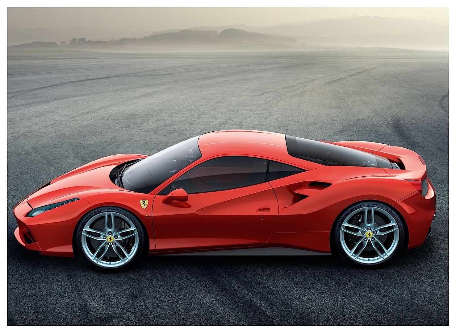 Ferrari 488 Gtb photo 2