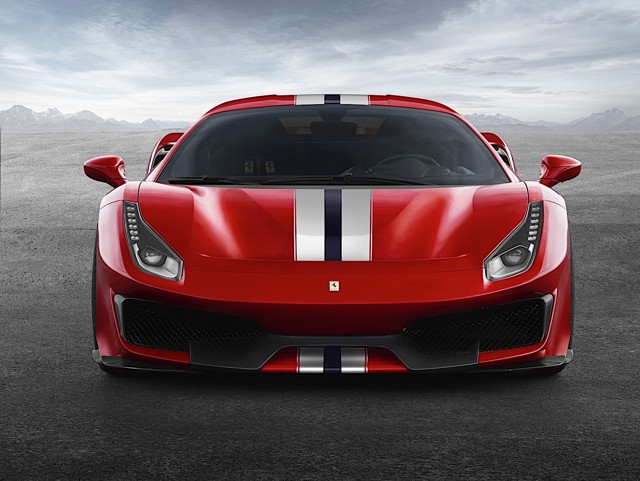 Ferrari 488 Pista photo 1