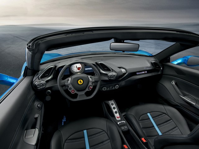 Ferrari 488 Spider foto 25
