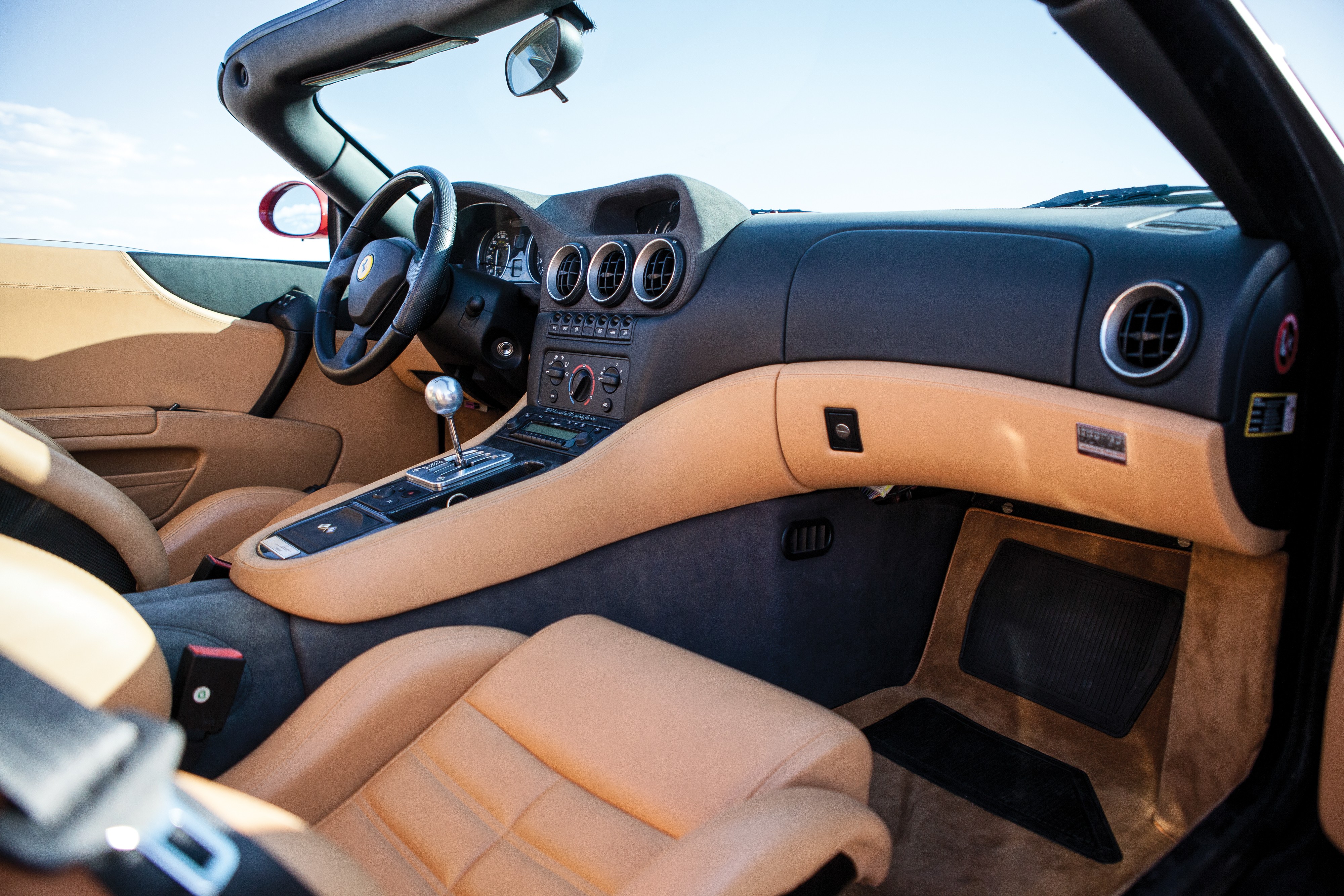 Ferrari 550 Barchetta/575M Superamerica photo 52