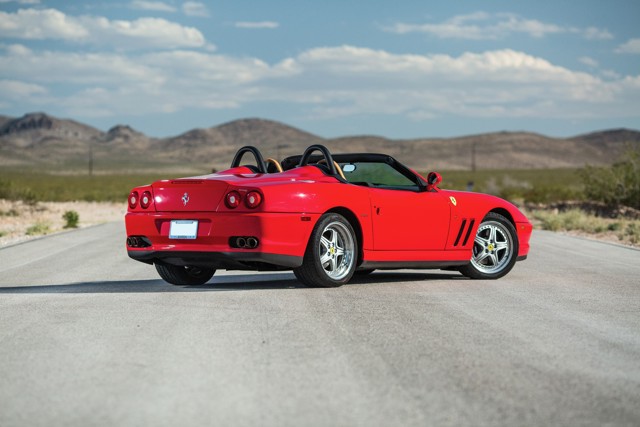 Ferrari 550 Barchetta/575M Superamerica photo 36