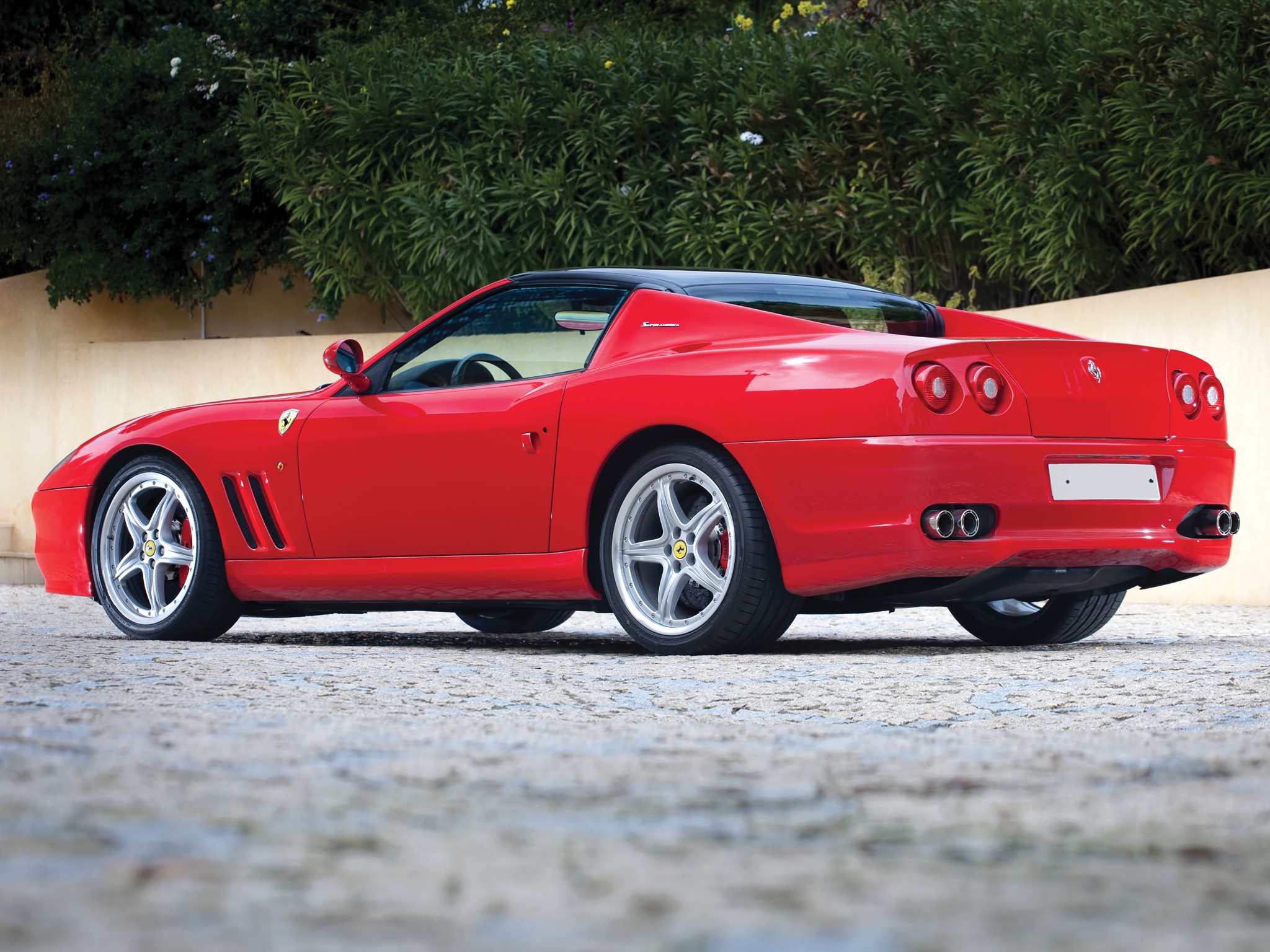 Ferrari 550 Barchetta/575M Superamerica photo 59
