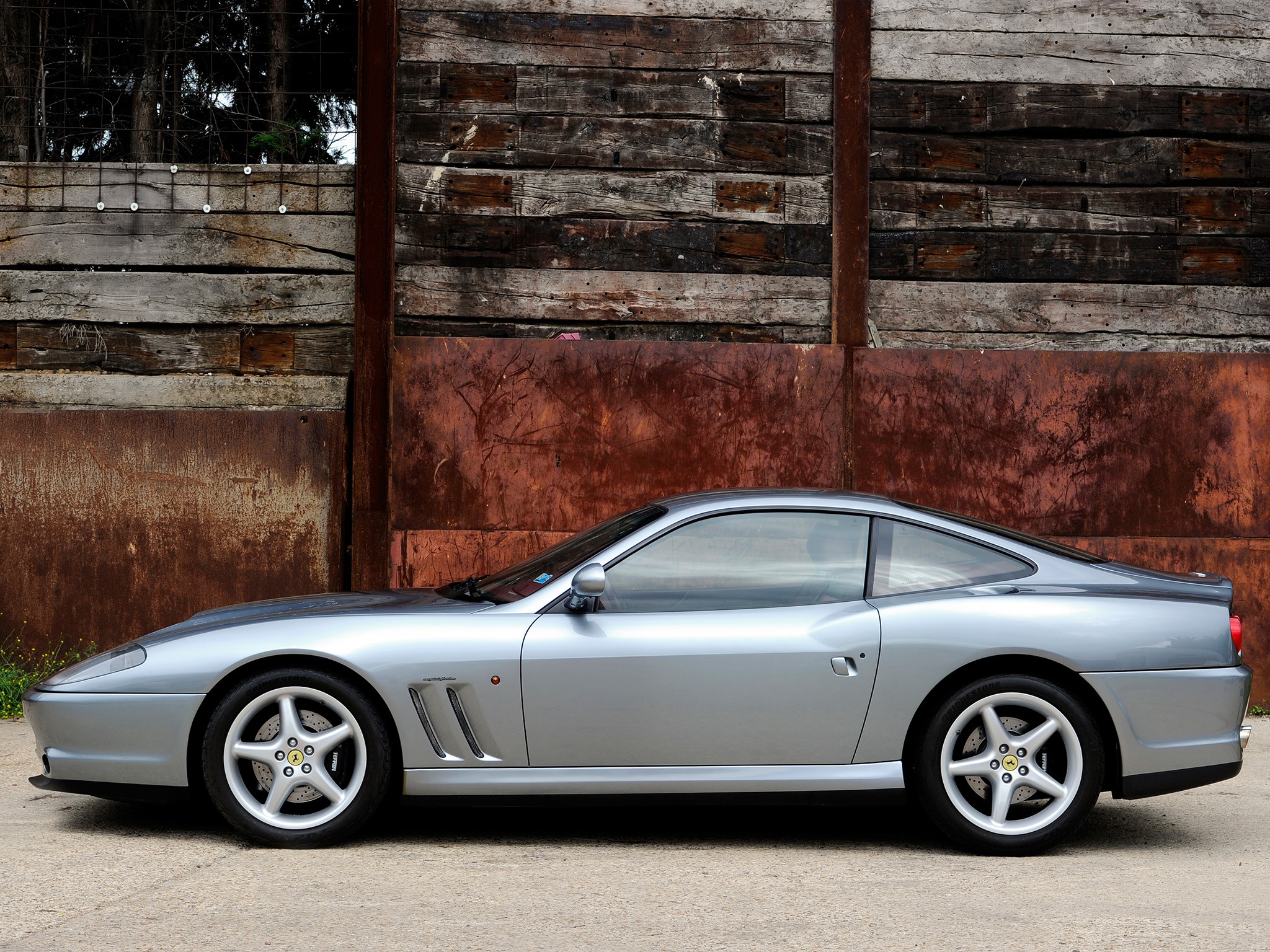Ferrari 550/575M Maranello photo 18