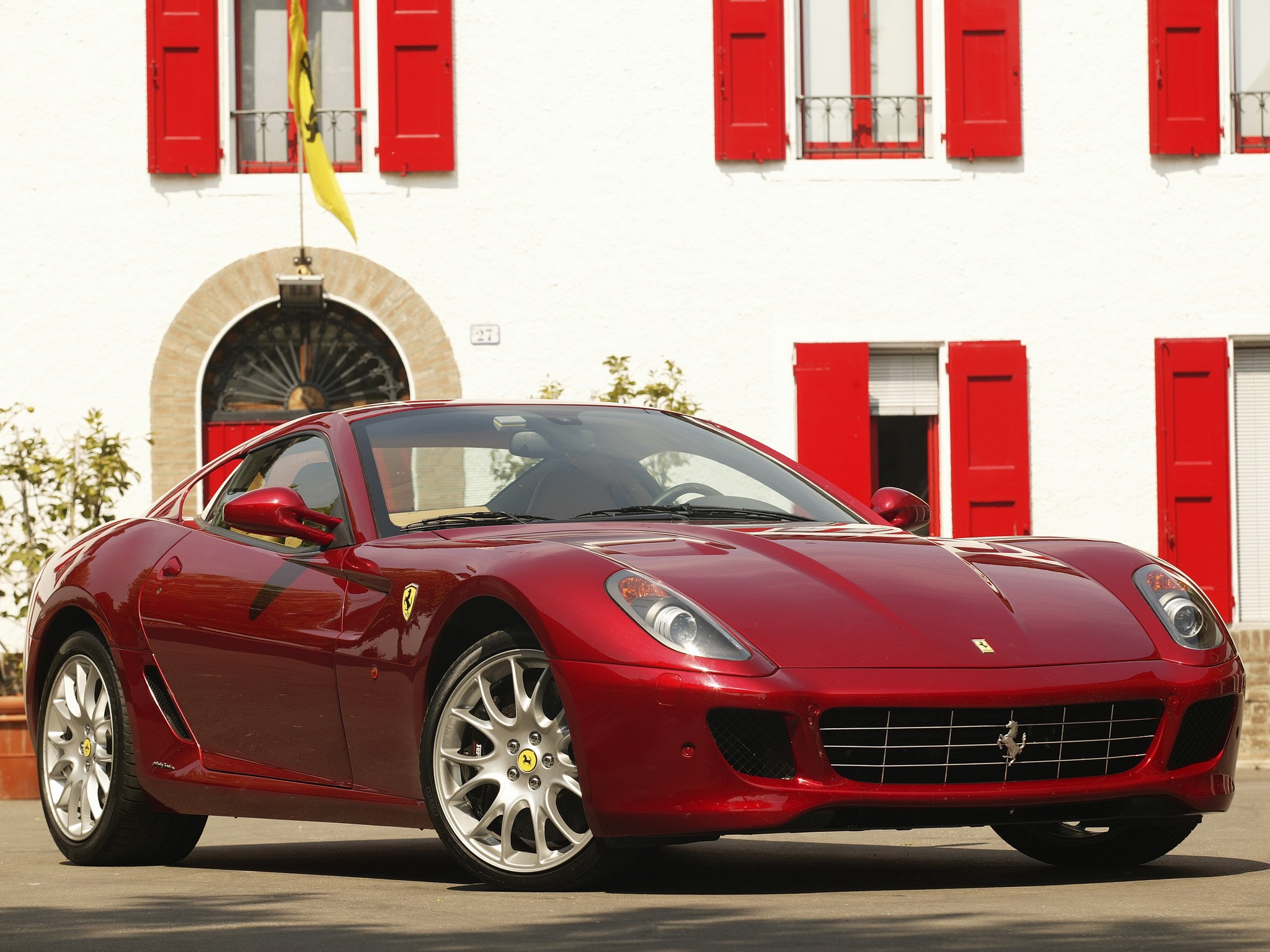 Ferrari 599 photo 15