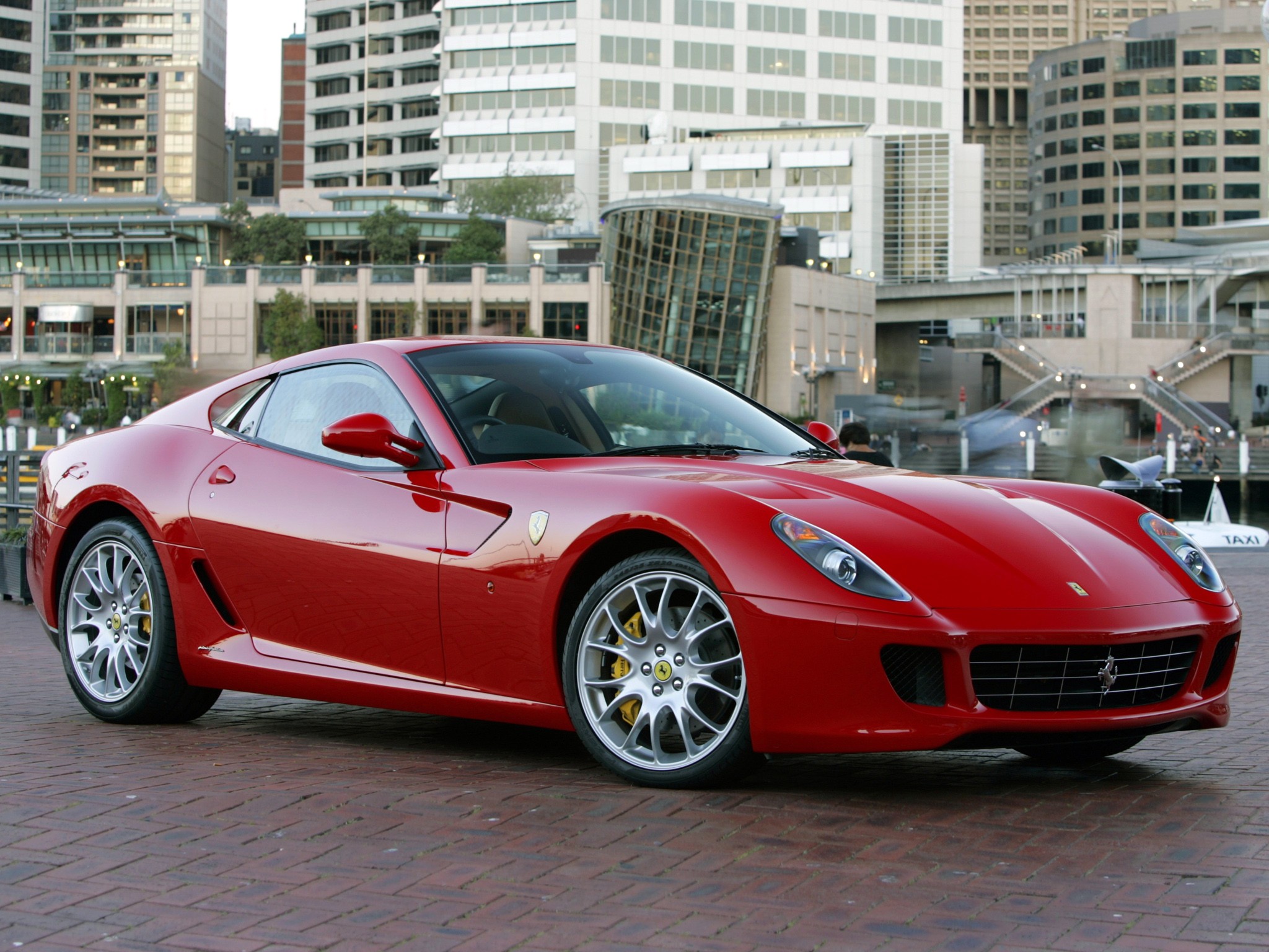Ferrari 599 photo 20