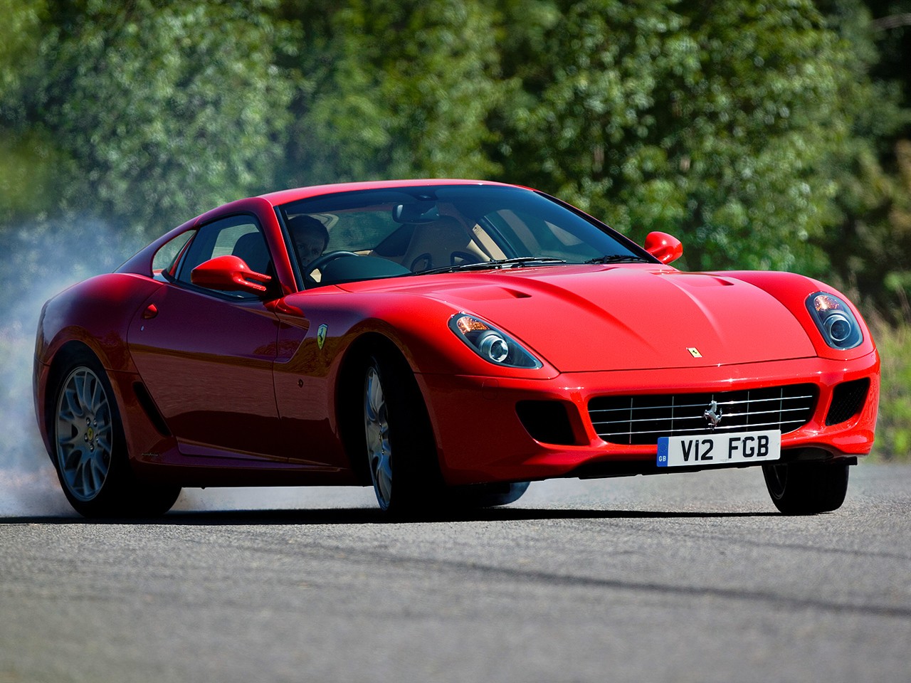Ferrari 599 photo 38