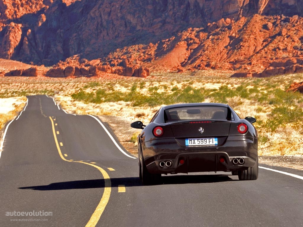 Ferrari 599 photo 9