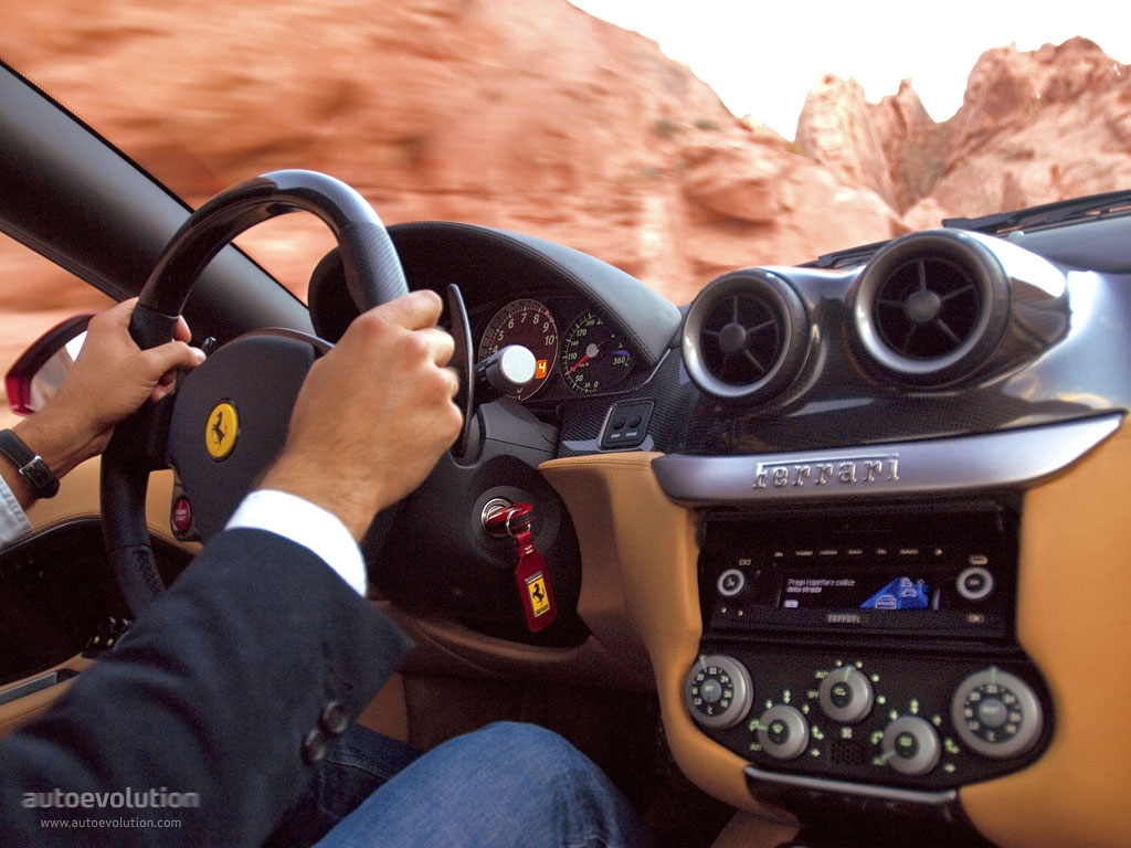 Ferrari 599 photo 49