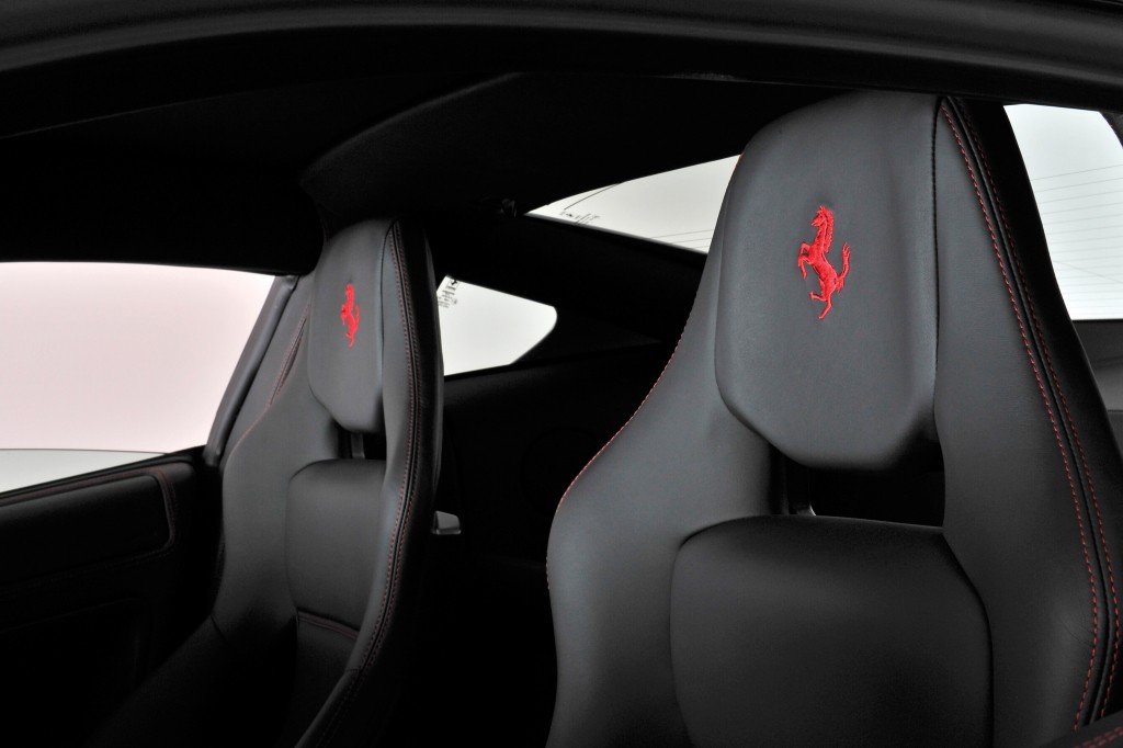 Ferrari 599 photo 28