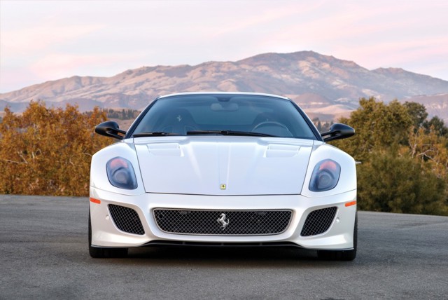 Ferrari 599 photo 7