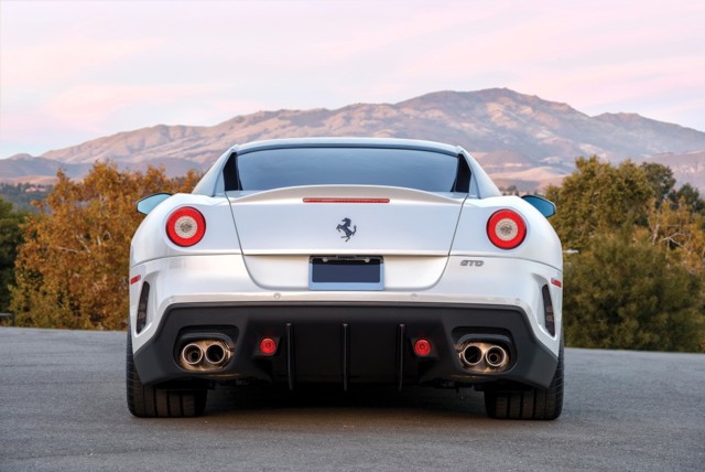 Ferrari 599 photo 8