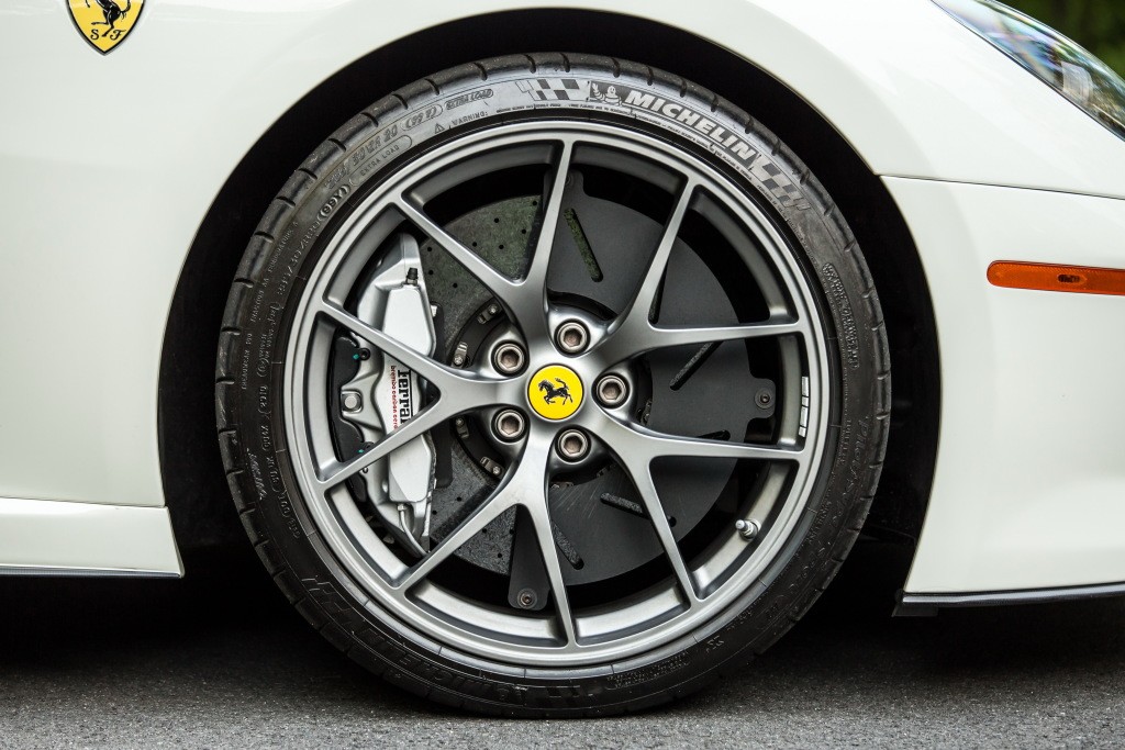 Ferrari 599 photo 18