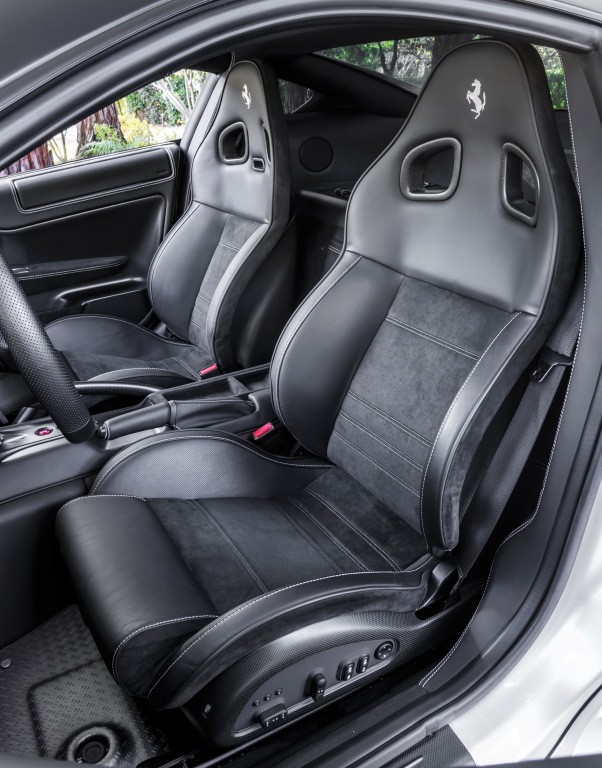 Ferrari 599 photo 27