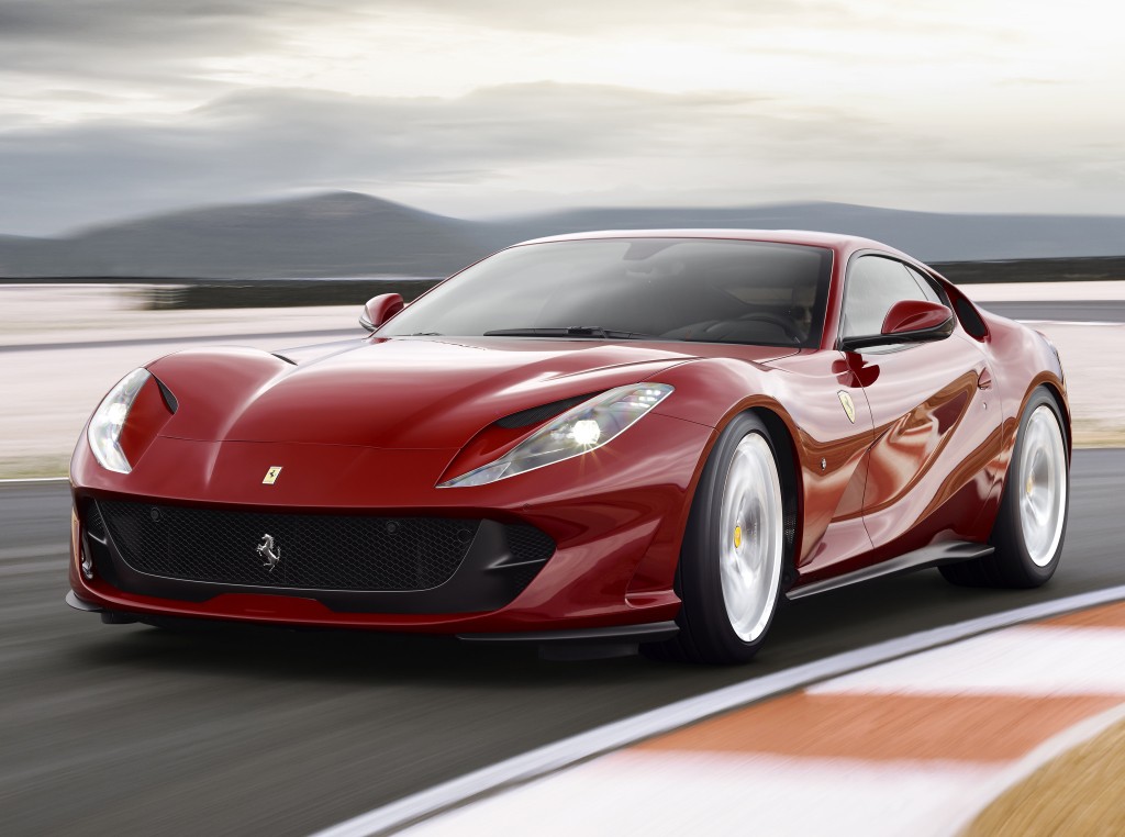 Ferrari 812 photo 30