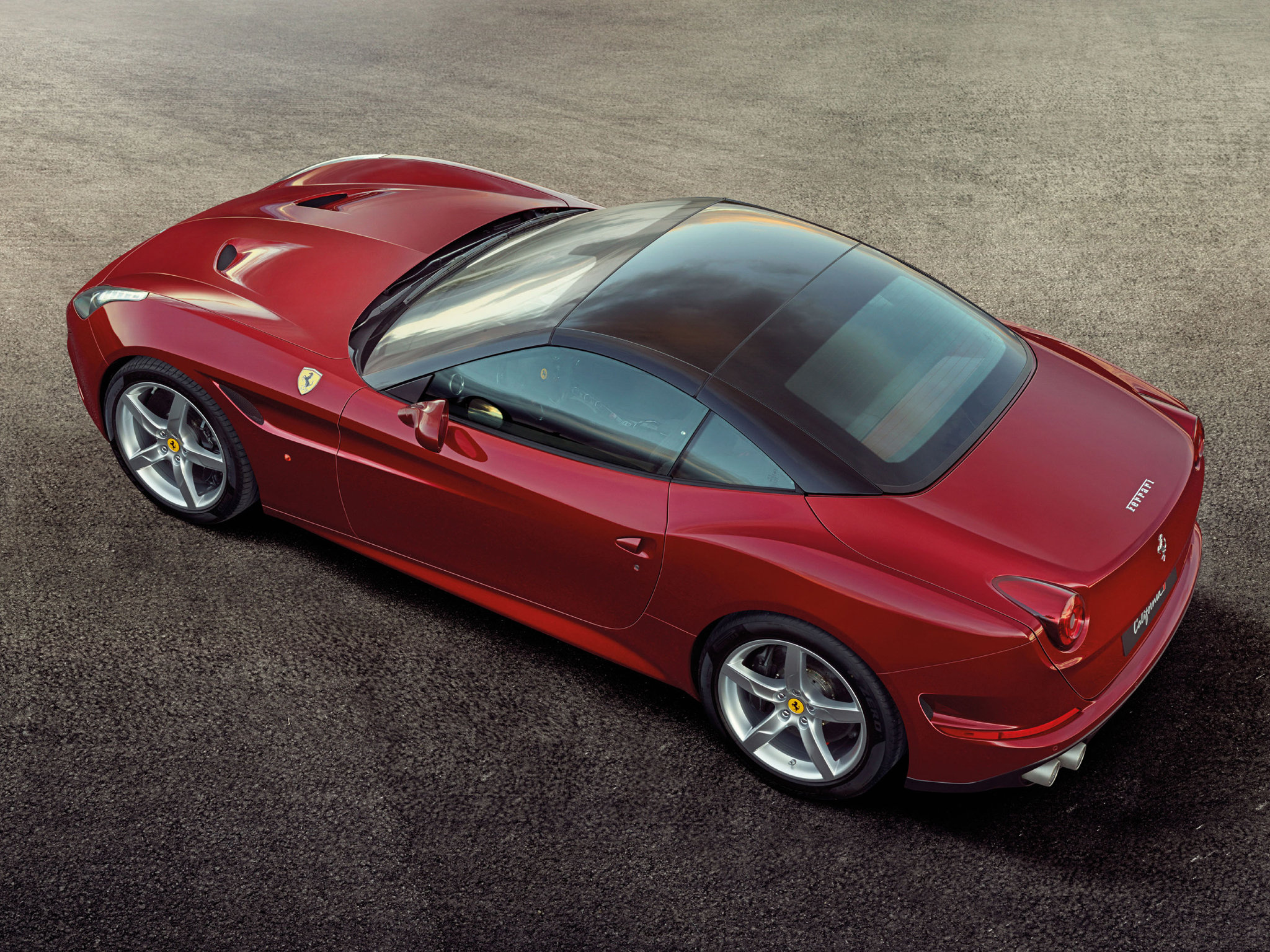Ferrari California T photo 11