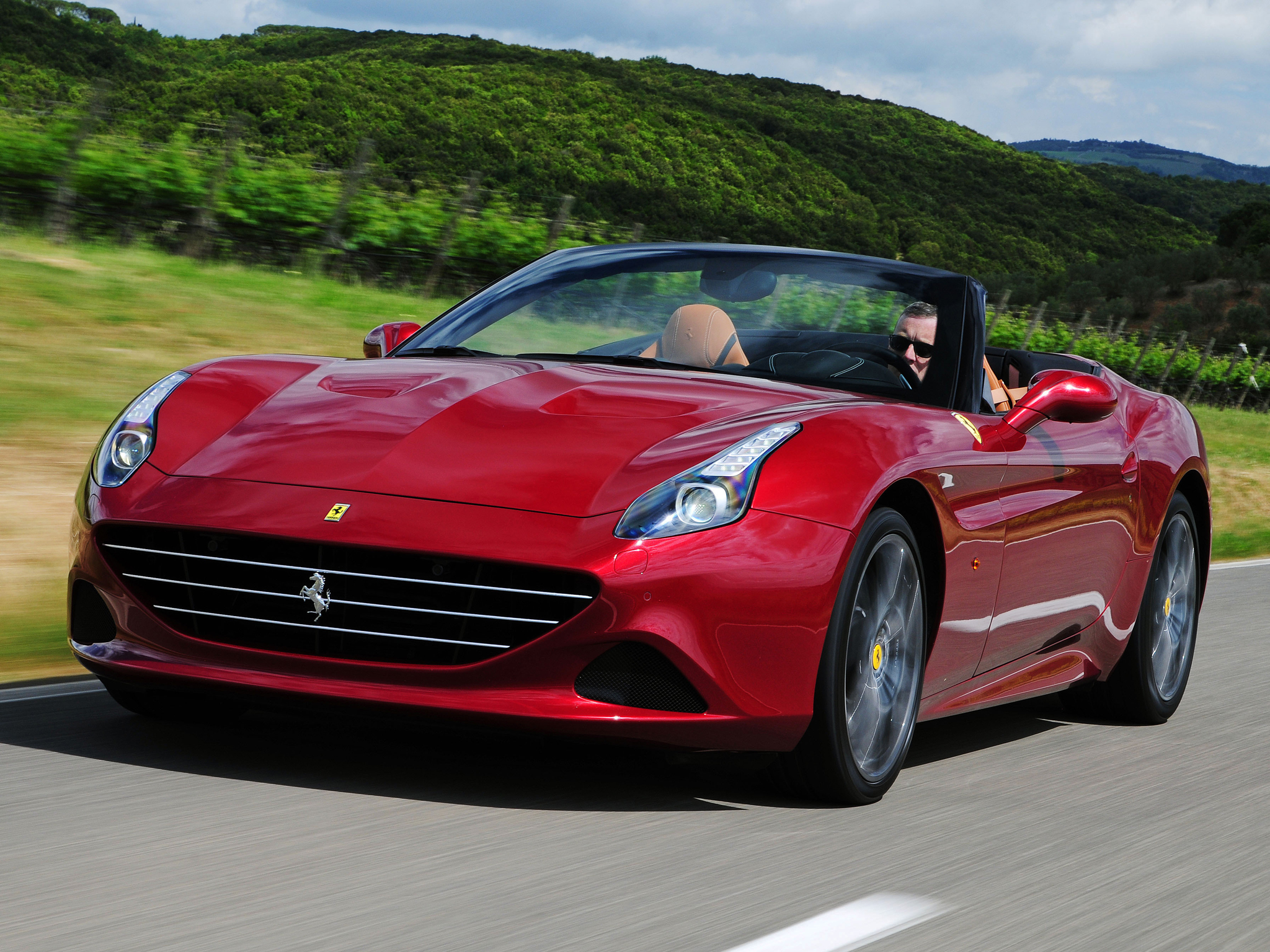 Ferrari California T photo 13