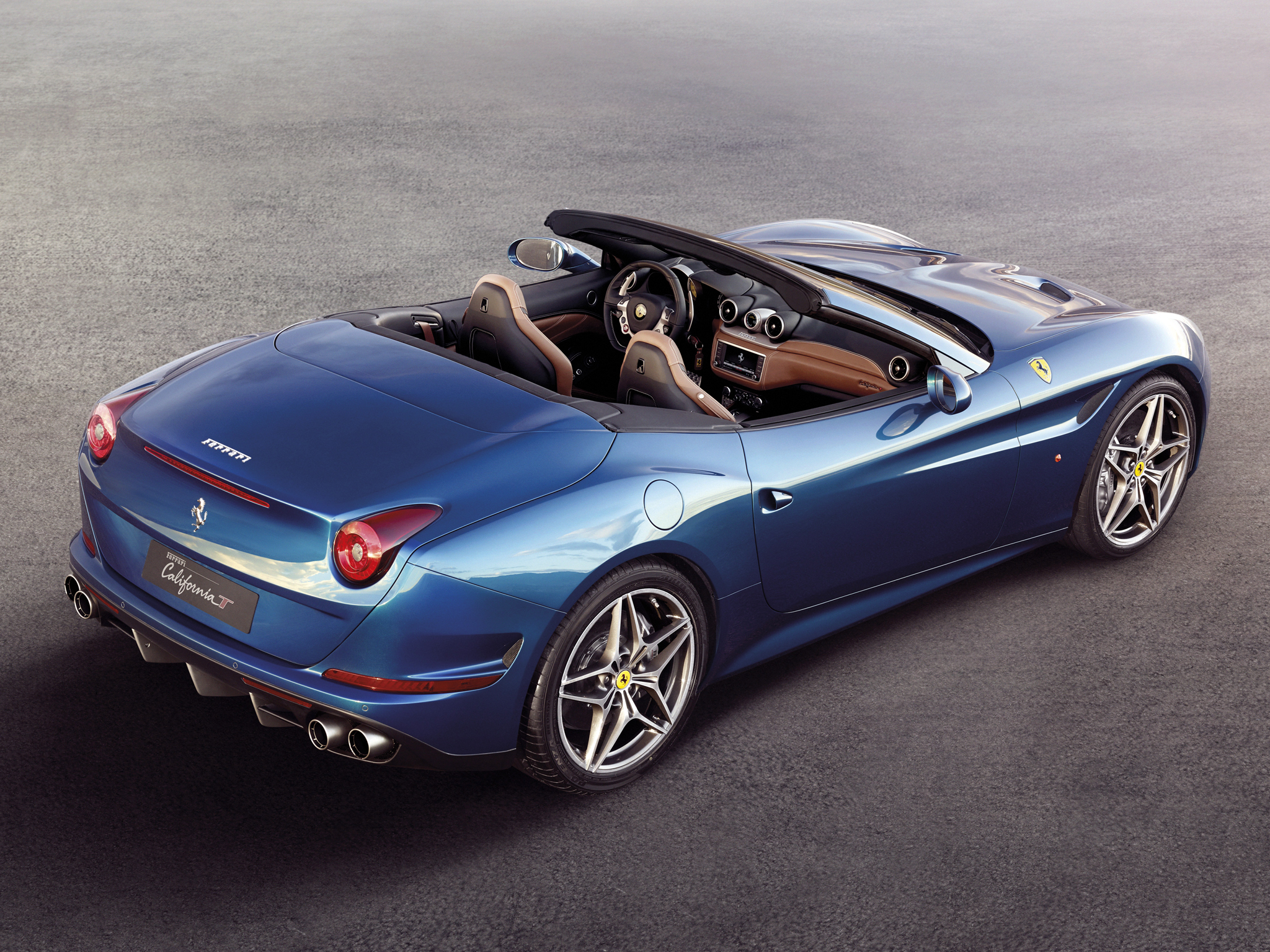 Ferrari California T photo 9
